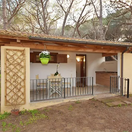 Is Arenas Camping Village ساريستو سوغليري