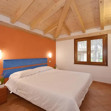 Is Arenas Camping Village مكان تخييم *